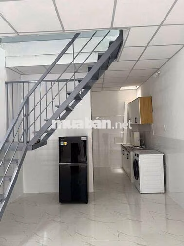 NHÀ 2PN, FULl NỘI THẤT, GẦN HÀNG XANH, 10 TR 