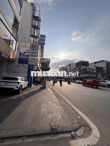🏢 CHO THUÊ TÒA NHÀ MỚI – CỘNG HÒA, TÂN BÌNH