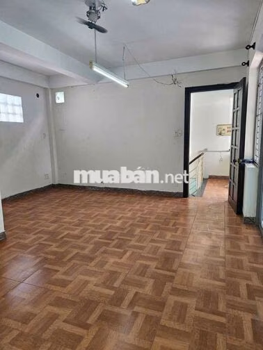 NHÀ BÁN ĐỊA CHỈ 179/5A TÔ HIẾN THÀNH,P.HÒA HƯNG,HẺM 7MÉT.SỔ HỒNG RIÊNG