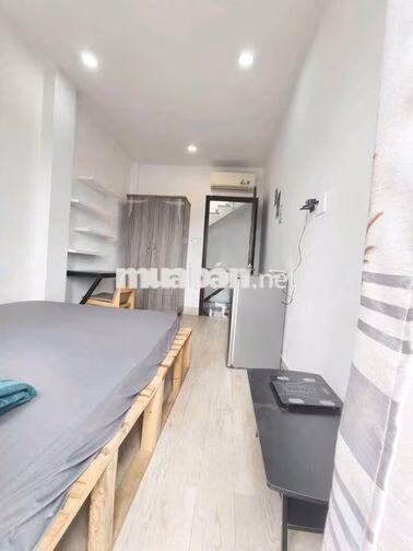 Chính Chủ Cho Nữ Thuê Căn Hộ View Lankmark giá chỉ 3tr8