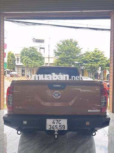 Nissan Navara VL 2020 Bán tải Tự động 7 cấp Nâu