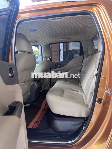 Nissan Navara VL 2020 Bán tải Tự động 7 cấp Nâu