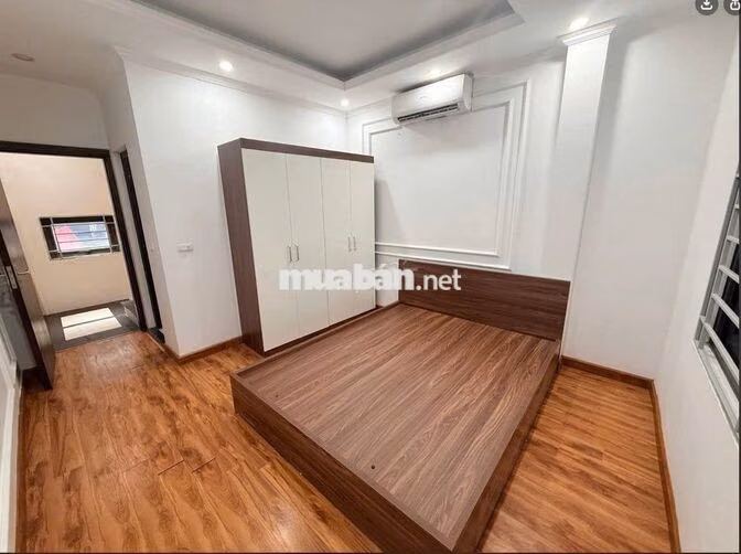 Cho thuê nhà Tôn Đức Thắng - Đống Đa, 30m2 x 5 tầng mới đẹp chỉ 15tr/1