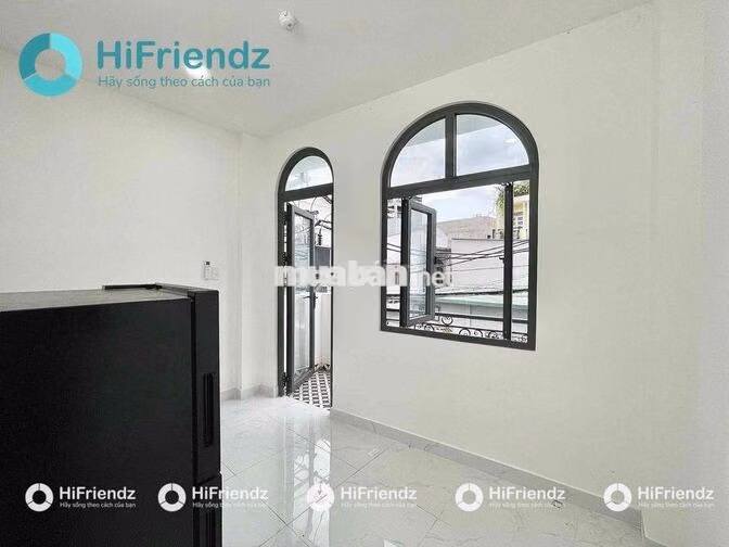 STUDIO BAN CÔNG GẦN ĐẠI HỌC VĂN HIẾN