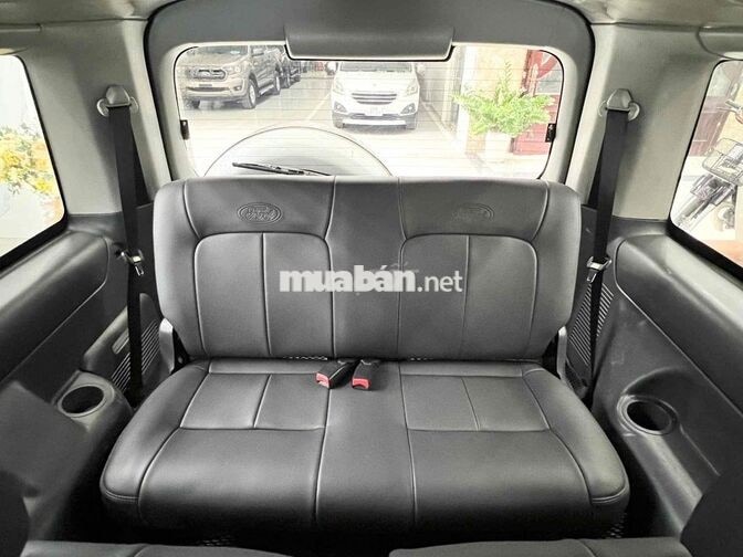 Ford Everest 2013 Tự động Bạc