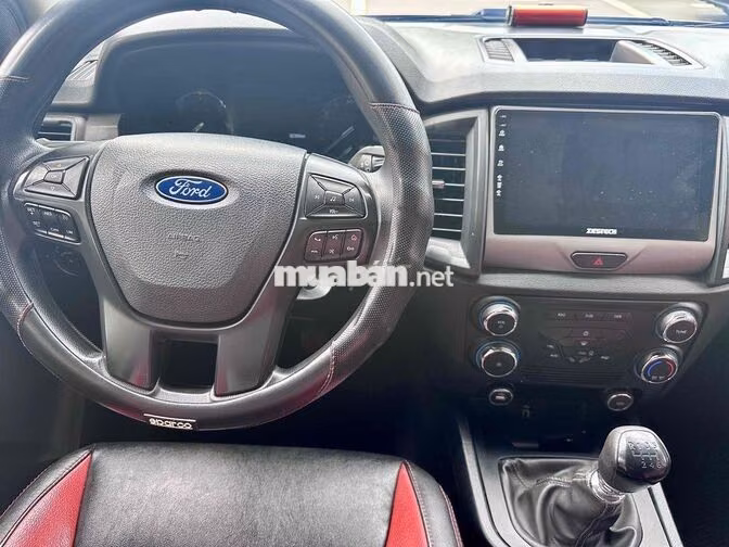 Ford Ranger XLS 2019 Số sàn Diesel Nâu