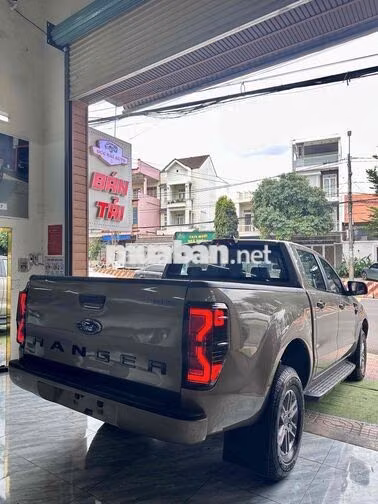 Ford Ranger XLS 2019 Số sàn Diesel Nâu