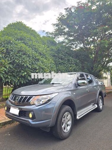 Mitsubishi Triton 2018 Tự động Xám