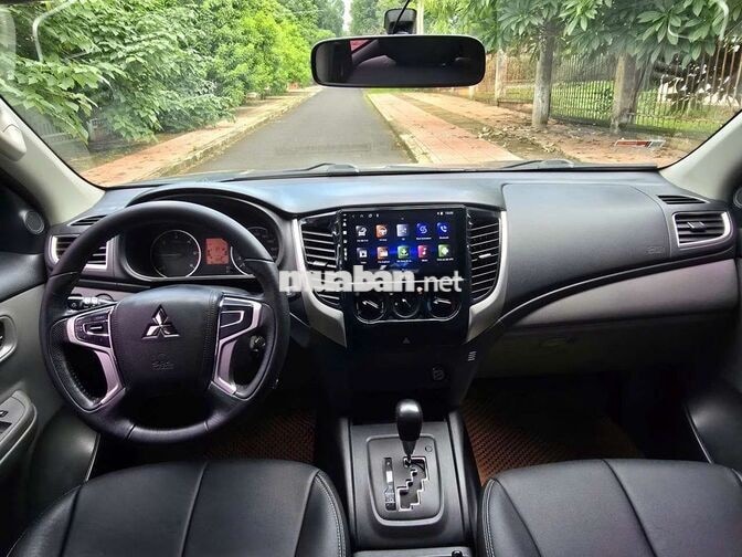 Mitsubishi Triton 2018 Tự động Xám