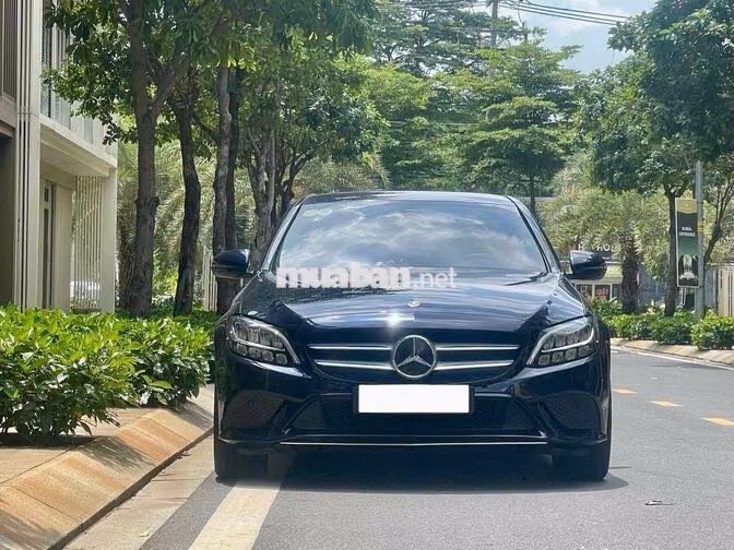 Mercedes-Benz C180 2020 Xanh 28.000 km