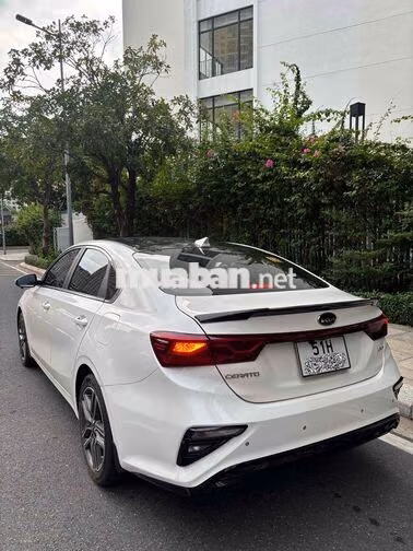 Kia Cerato Luxury 2020 Trắng 19400 KM