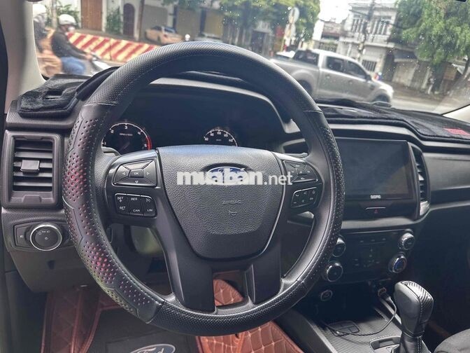 Ford Ranger XLS 2021 Tự động 6 cấp Đỏ