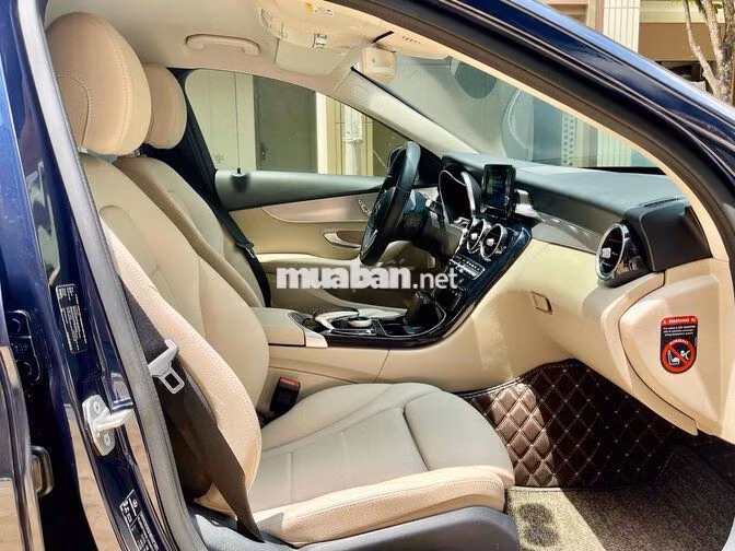 Mercedes-Benz C180 2020 Xanh 28.000 km