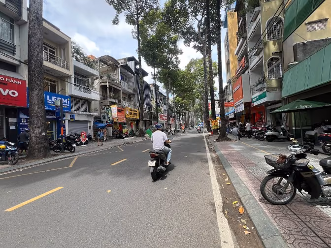 ⭐️ Tài sản đáng đầu tư Góc 2 Mặt tiền 46 Trần Quang Khải, P.Tân Định, 