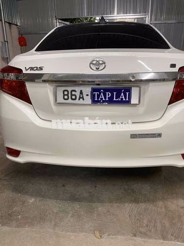 Toyota Vios E 2017 Số sàn 13 vạn Trắng