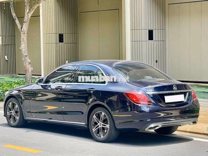 Mercedes-Benz C180 2020 Xanh 28.000 km