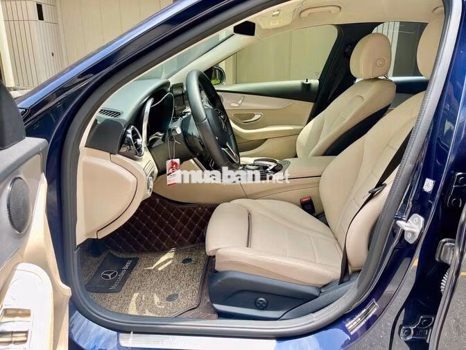 Mercedes-Benz C180 2020 Xanh 28.000 km