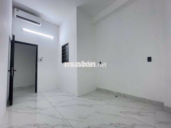 3pn 70m2 Gần Đh Vlang đi bộ đến trường , khu vực an ninh , xe tận cửa