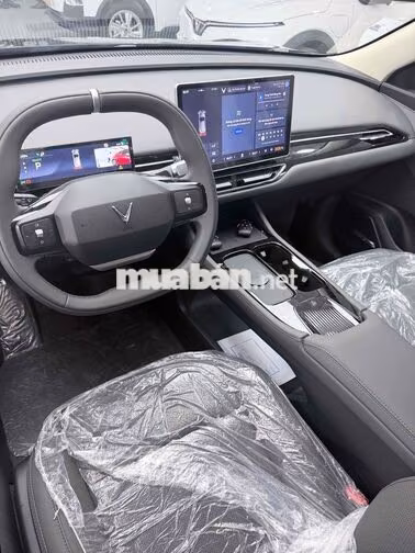 VinFast VF8 All New - Ưu đãi cọc giảm ngay 51tr 🚨