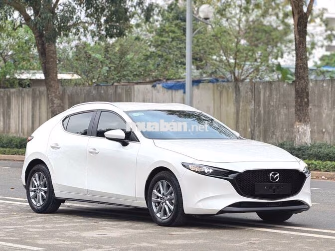 Mazda 3 Sport Luxury 2025