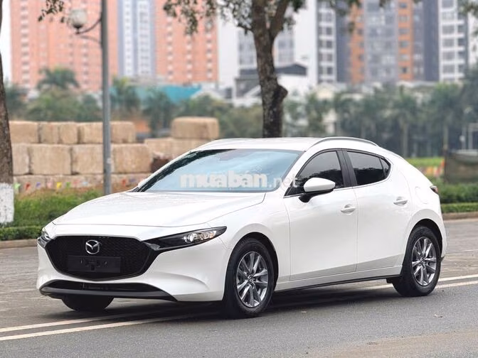 Mazda 3 Sport Luxury 2025