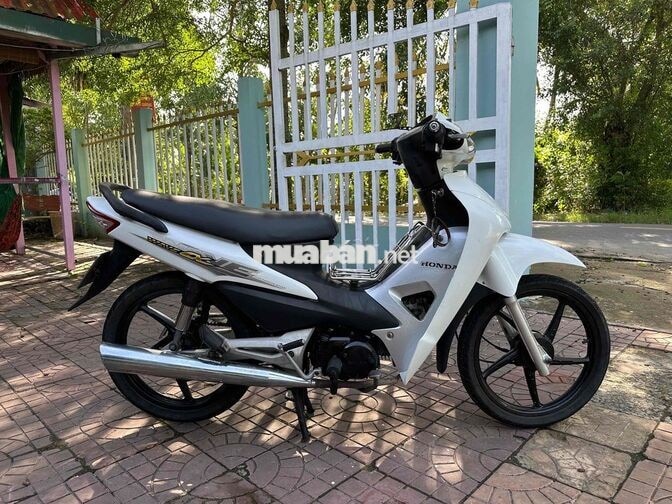 Honda Wave Alpha Trắng