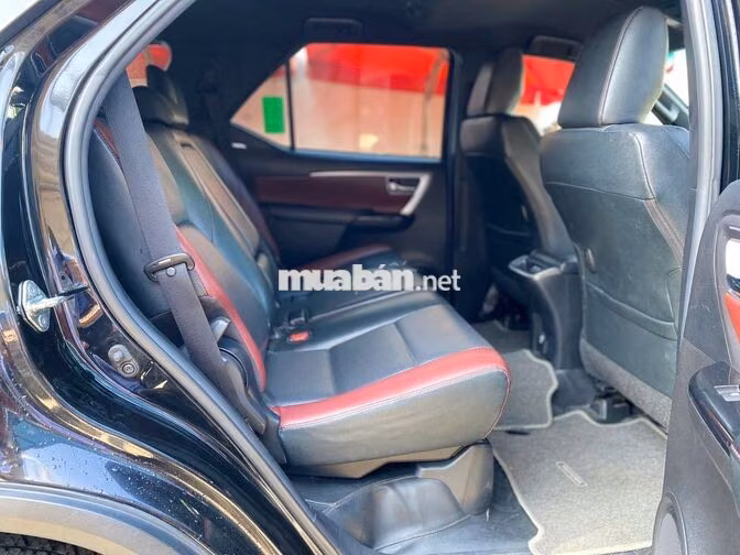 Toyota Fortuner Legender 4x2 2022 Đen 80.320 km