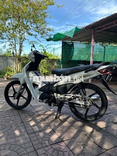 Honda Wave Alpha Trắng