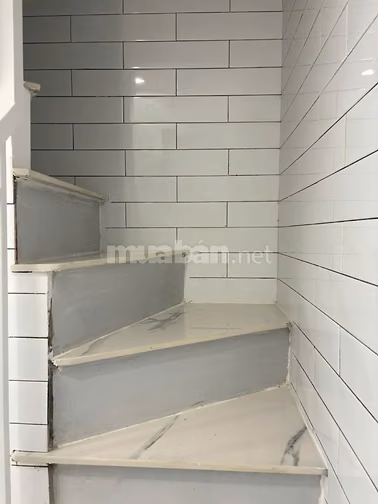 Cho thuê nguyên căn nhà mới 184/37 Hoàng Hoa Thám, P.5, Q.Bình Thạnh