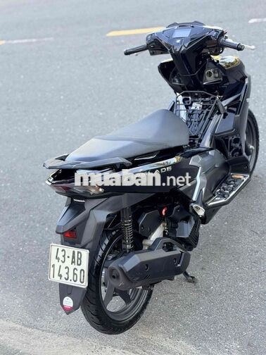Honda Air Blade 2025 Đen bóng 9000 km