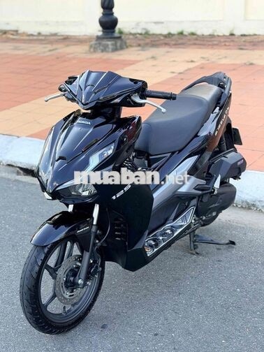 Honda Air Blade 2025 Đen bóng 9000 km