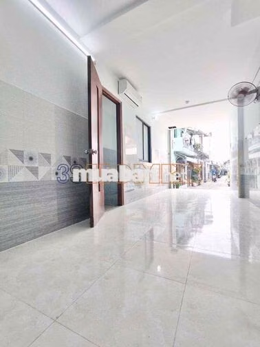 KIOT 32m2 - PHÒNG NGAY TRỆT HẺM OTO