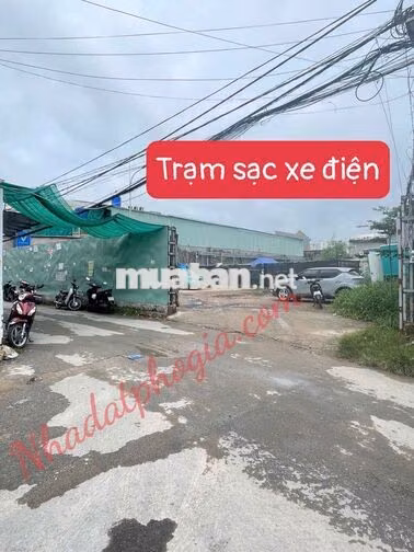 CHO THUÊ NHÀ KHO TRONG SUỐT , ĐƯỜNG XE TẢI - P. PHÚ THUẬN- QUẬN 7 .
