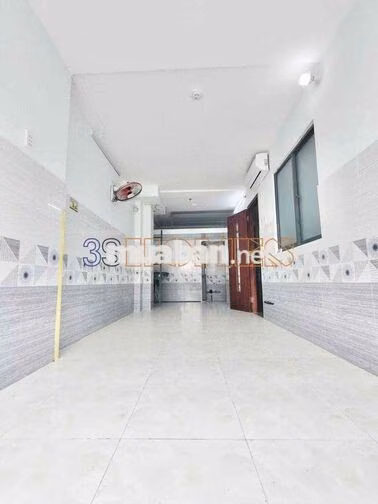 KIOT 32m2 - PHÒNG NGAY TRỆT HẺM OTO