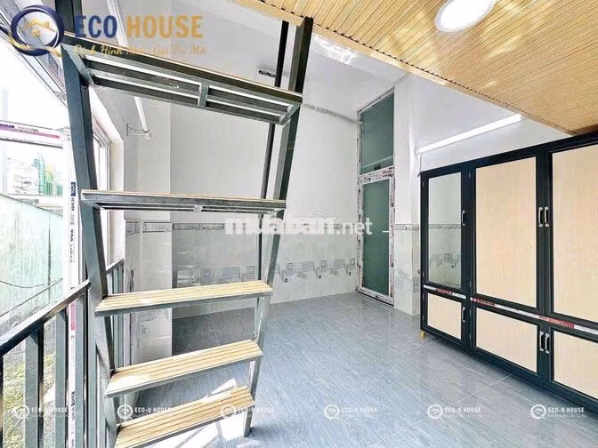 - NGAY ĐH.VĂN HIẾN - TÔ HIỆU - HOÀ BÌNH - ĐẦM SEN - BANCOL THOÁNG MÁT