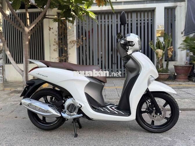 Janus 2025 Trắng Smartkey 800km Góp trả trước 4tr