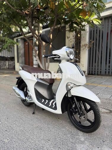 Janus 2025 Trắng Smartkey 800km Góp trả trước 4tr