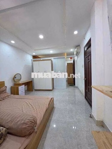 CHÍNH CHỦ CHO THUÊ TRỌ 2PN BANCOL 65M2 CÓ MÁY GIẶT NGAY PHAN XÍCH LONG