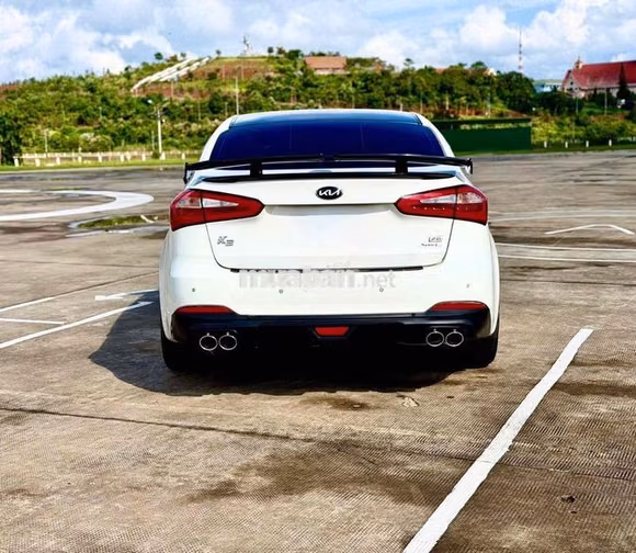 Kia K3 2015 Tự động Trắng 63.000 km