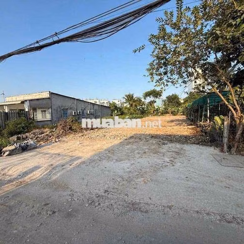 đất thổ cư 201 m2, ngang lên đến 7,5 m dài 27 m