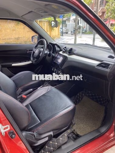 Suzuki Swift 2019 Tự động Ghế da Đỏ