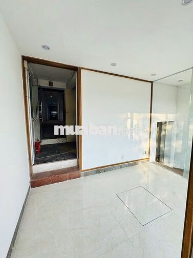 🏠 CHO THUÊ MẶT BẰNG KINH DOANH ĐẸP – 256 NGHI TÀM, TÂY HỒ