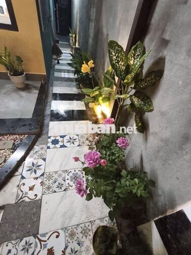 Nhà vừa kd,vừa ở hoặc làm văn phòng siêu đẹp
