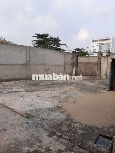 Cho thuê kho 15×20m(300m2) mặt tiền đường xe hơi C13 Nguyễn Văn Linh