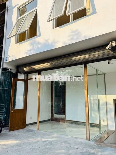 🏠 CHO THUÊ MẶT BẰNG KINH DOANH ĐẸP – 256 NGHI TÀM, TÂY HỒ