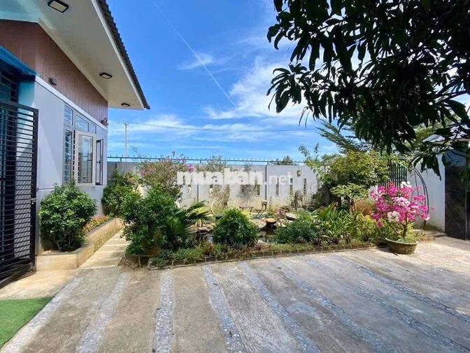 Cho thuê nhà vườn khu Ngũ Hành Sơn 2pn giá 25 triệu