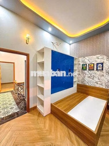 Nhà trệt lầu 2PN full nội thất KDC Hàng Bàng 7,5 triệu