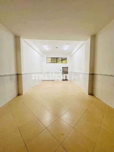 Nhà 1 Trệt 03 Lầu - Mặt Tiền đường Trần Hưng Đạo , Ninh Kiều , Cần Thơ