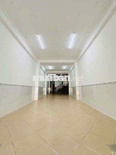 Nhà 1 Trệt 03 Lầu - Mặt Tiền đường Trần Hưng Đạo , Ninh Kiều , Cần Thơ