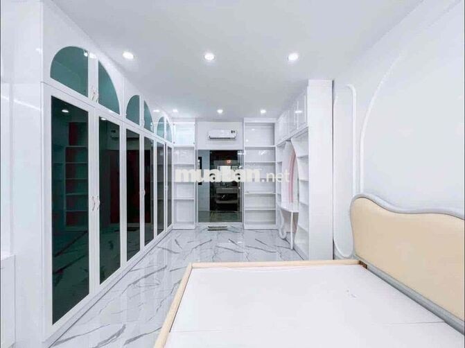 ❇️ Cho thuê Nhà 3 tầng full nội thât Đường Trần Phú Trung tâm Ninhkiều